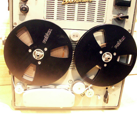 Bourdereau Magnetophone portable 1965